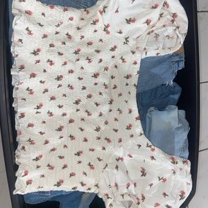 White flora American eagle crop top